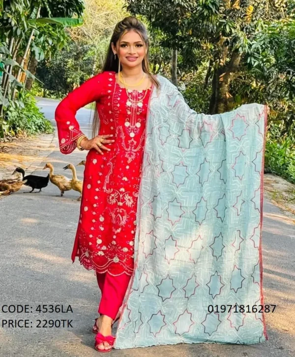 Stylish Soft Georgette Embroidery Works Salwar Kameez
